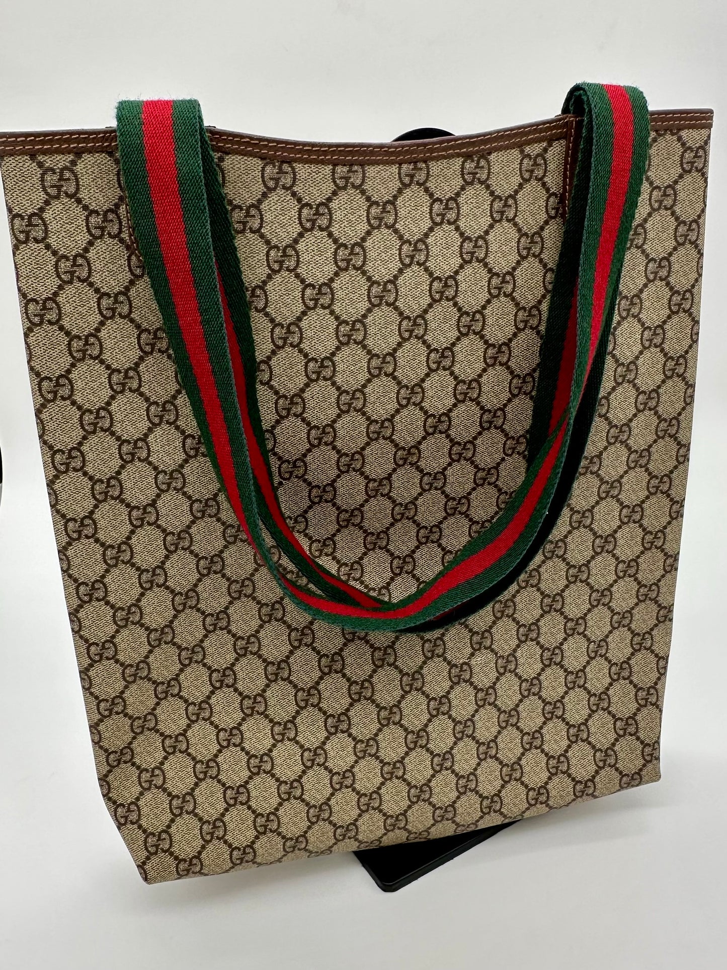 Gucci GG Supreme Sherry Tote Bag