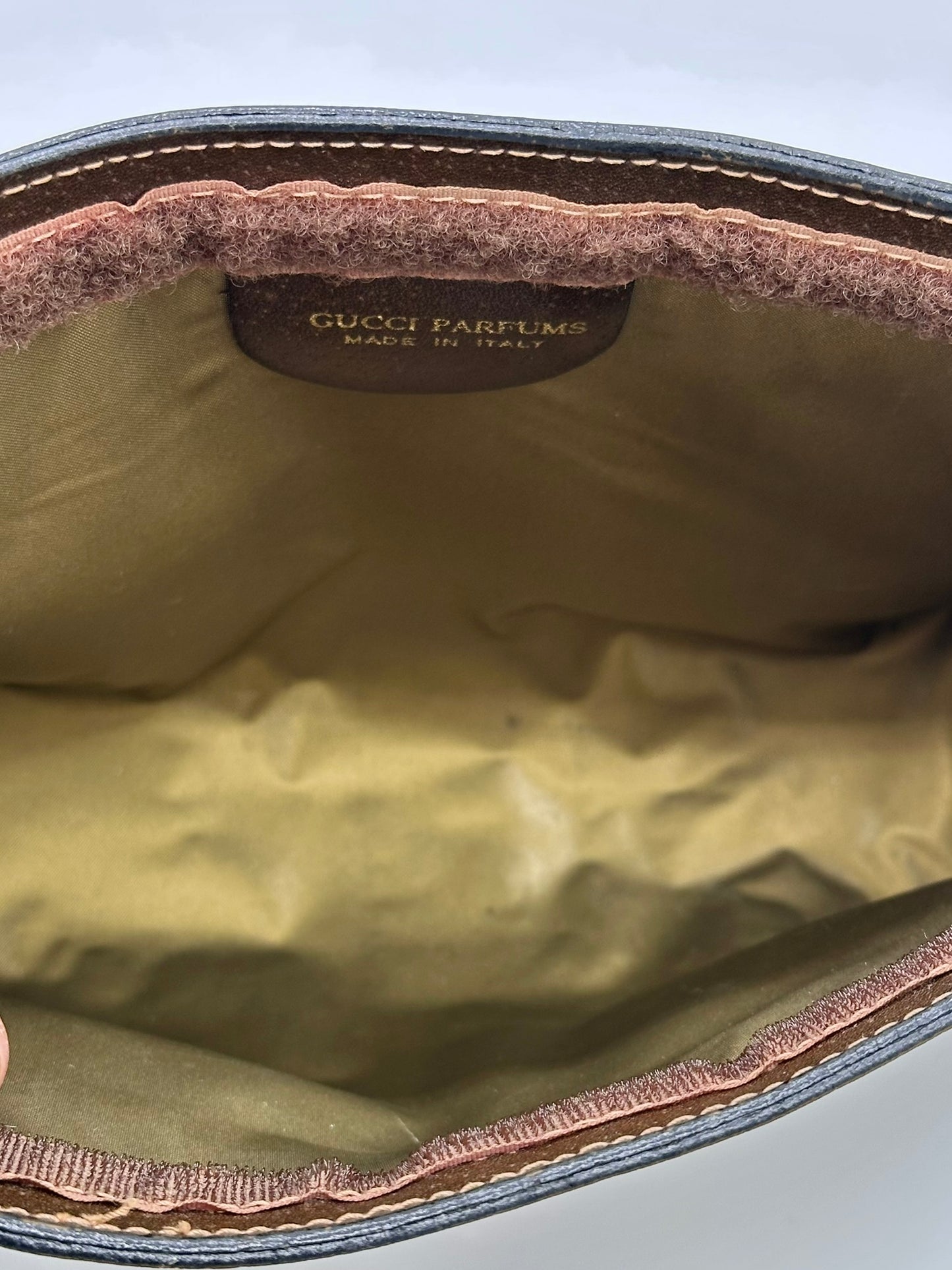 Vintage Gucci Sherry Line Clutch – Iconic GG Canvas